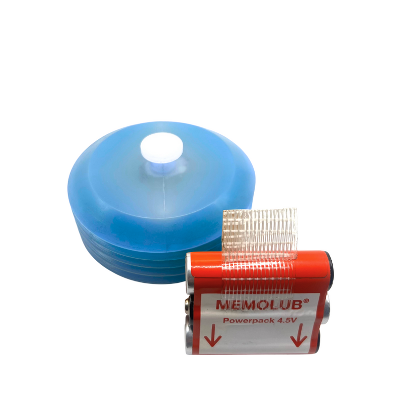 Memolub refill with Mobil and 4.5V battery pack