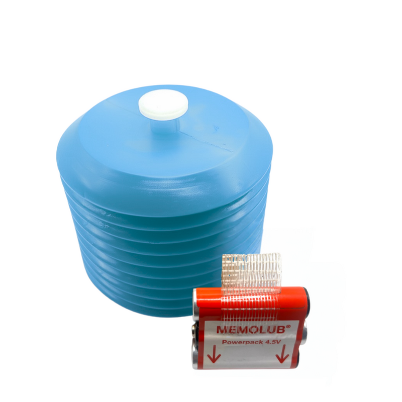 Memolub refill with Mobil and 4.5V battery pack