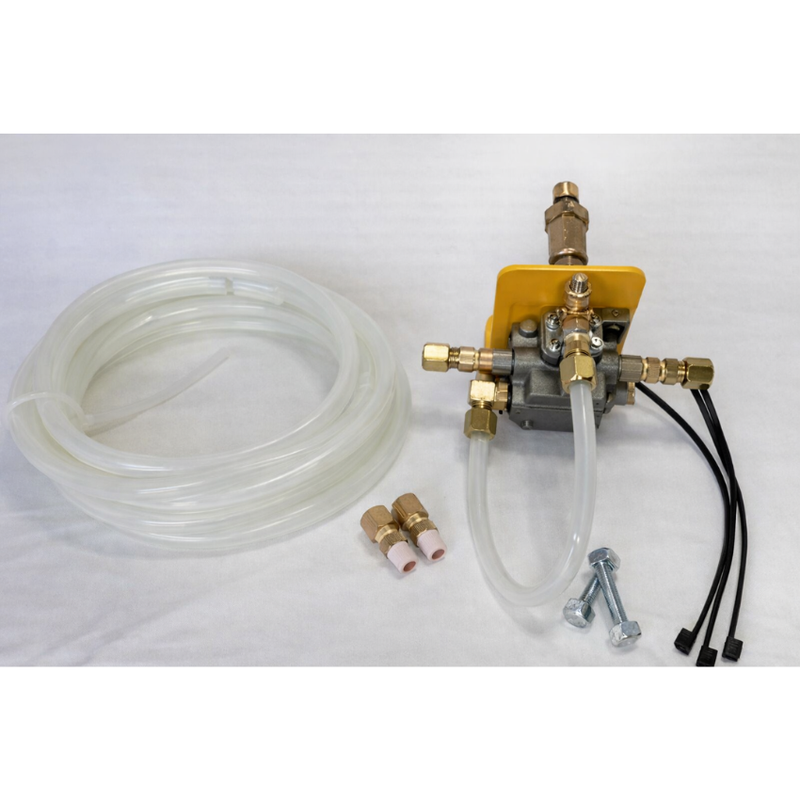 X Outlet Distributor Kit with 8mm nylon tube and compression fittings